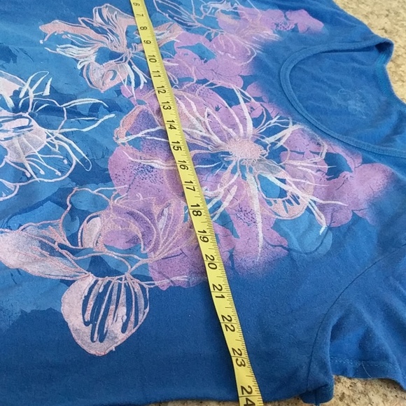 2X Floral Top - Picture 2 of 5